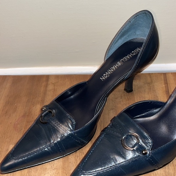 Preloved Leather Navy Micheal Shannon Pointed Toe Small Heel Gunmetal Buckle 7M - Picture 3 of 7